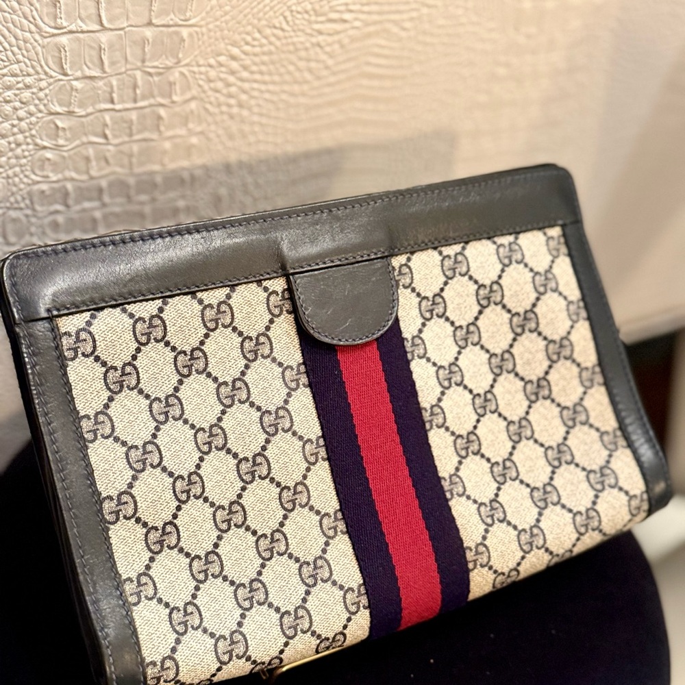Gucci Vintage GG PVC Navy Clutch Pouch - Picture 3 of 14
